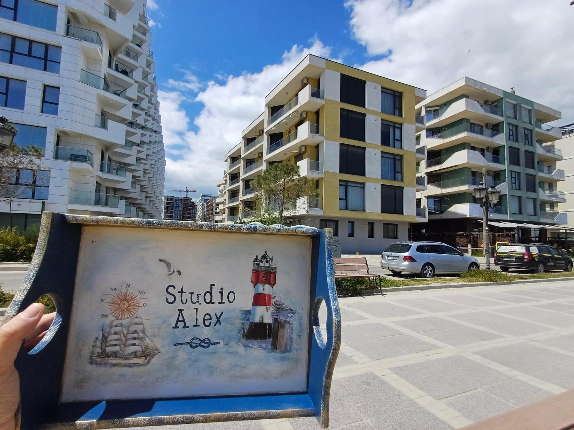 Studio Alex Mamaia Nord Navodari Exterior photo